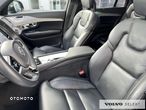Volvo XC 90 - 12