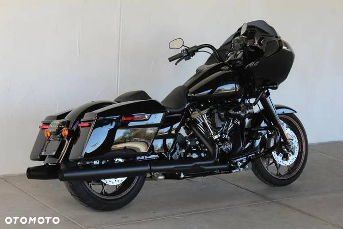 Harley-Davidson Touring Road Glide - 6