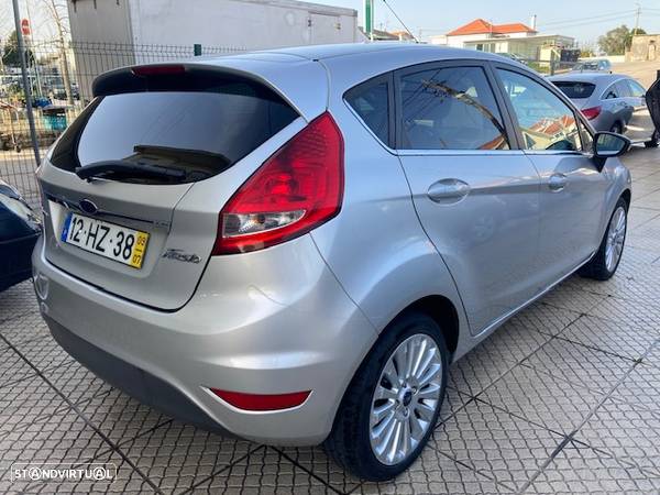 Ford Fiesta 1.4 TDCi Titanium - 15