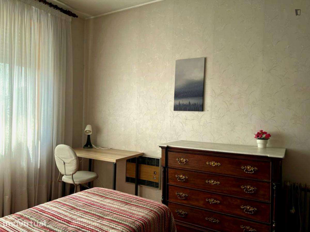 Quarto - localizado em Bonfim Porto - Grande imagem: 3/7