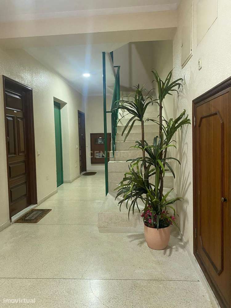 T2 com Garagem e Arrumos | 98 m² | Moreira da Maia 289.500 €-10