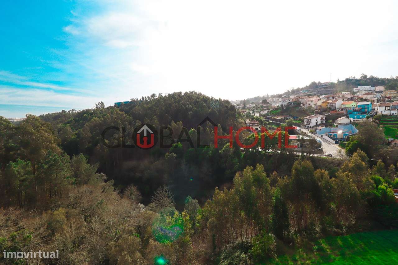 Apartamento T2 no centro de São Pedro da Cova-11