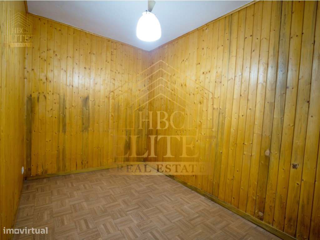Moradia T3 para Renovar | Vau, Óbidos-14