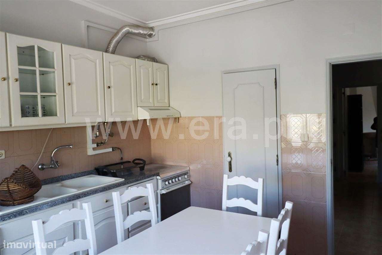 Apartamento T2; Cruz de Pau-10