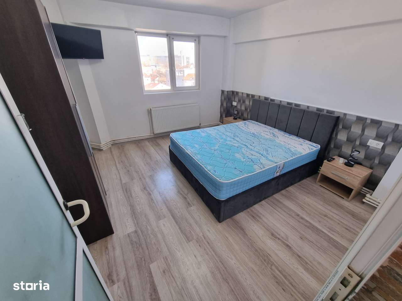 Apartament 3 camere zona Trocadero-1