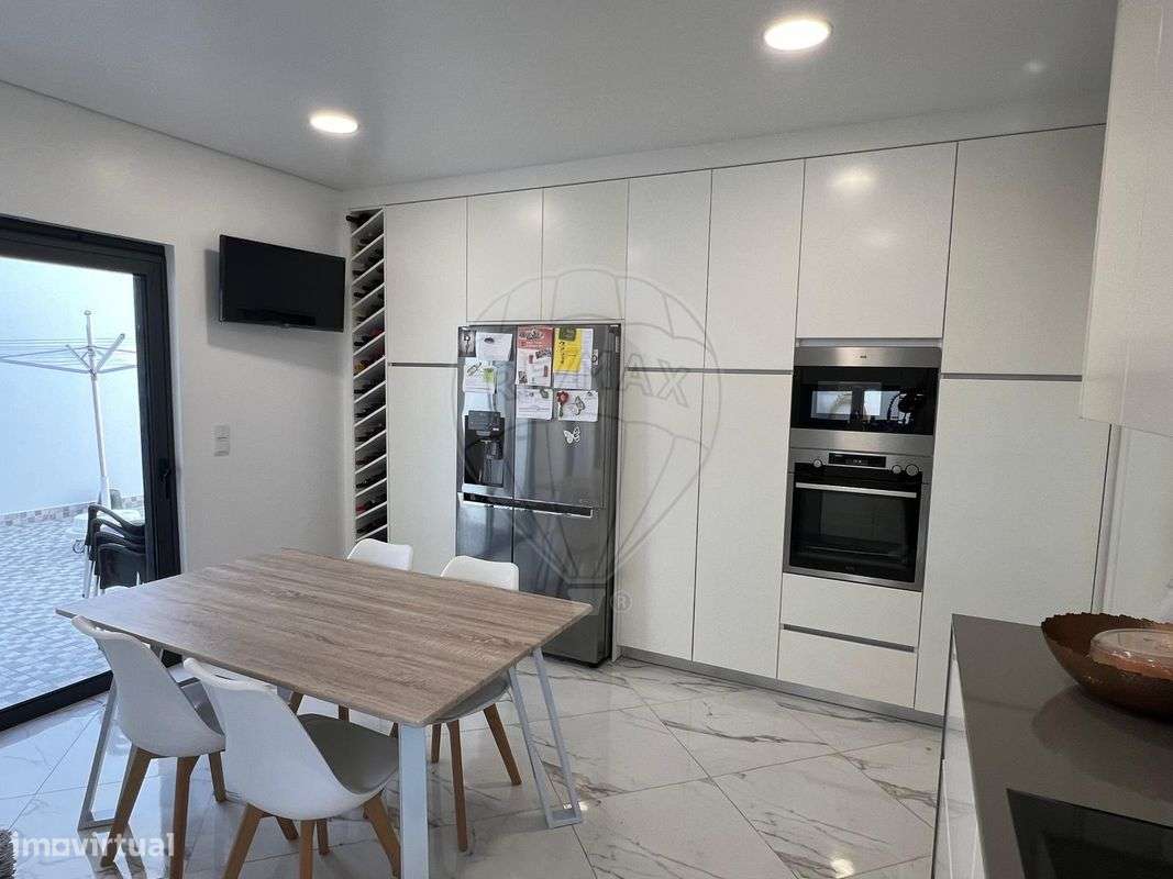 Moradia T2 para venda - Grande imagem: 5/23