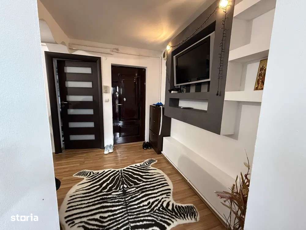 Apartament Casa Stiintei 2camere cu centrala 4/4-0