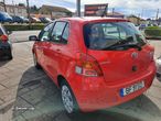 Toyota Yaris 1.0 VVT-i - 5