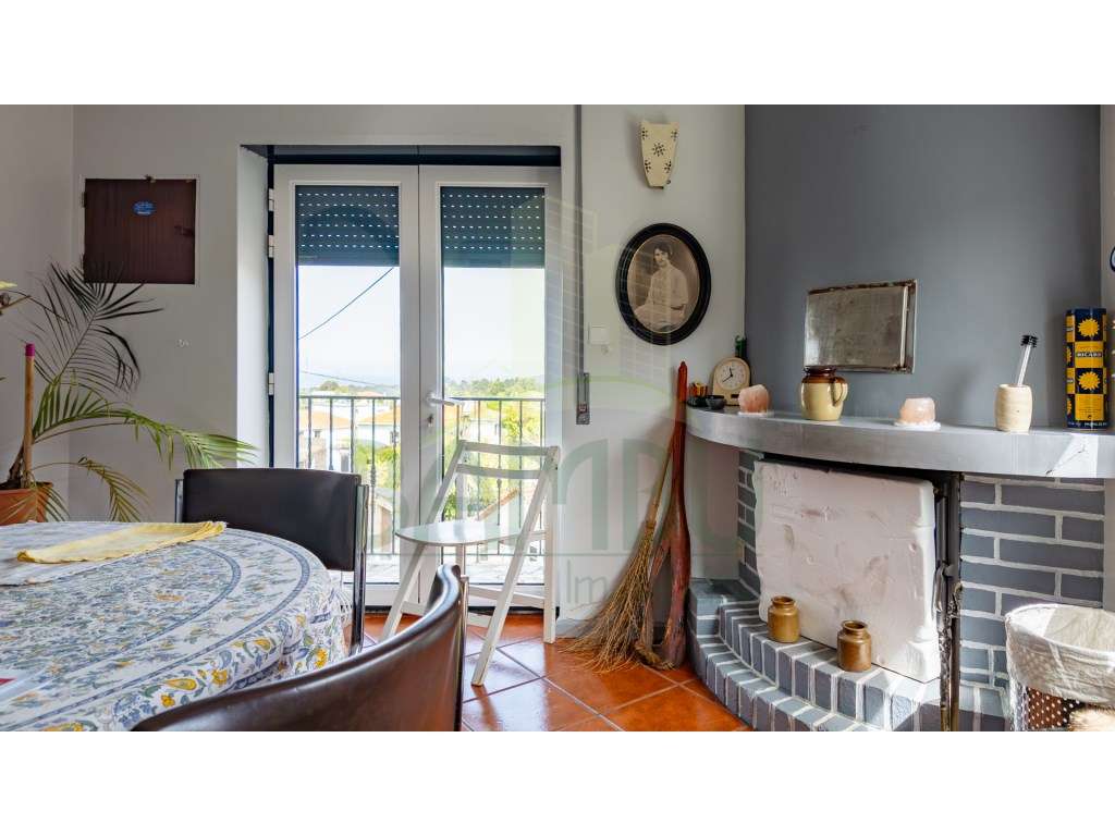 Moledo - Andar Moradia T2 duplex com vista mar-7