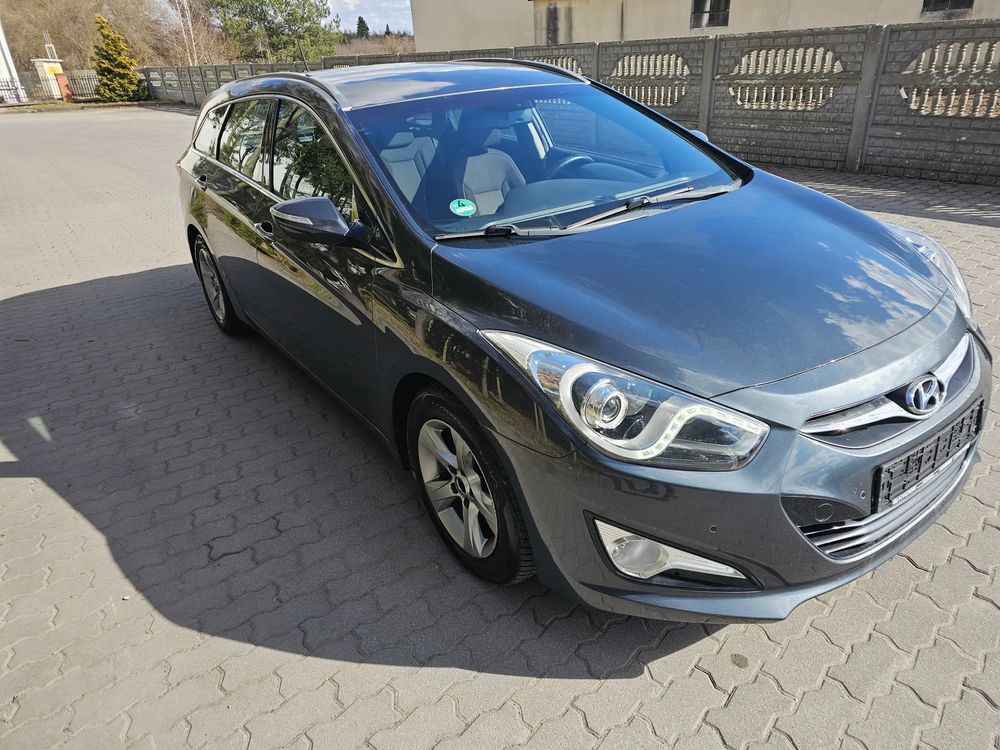 Hyundai i40 i40cw 1.7 CRDi Automatik Fifa World Cup Edition Gold 2012