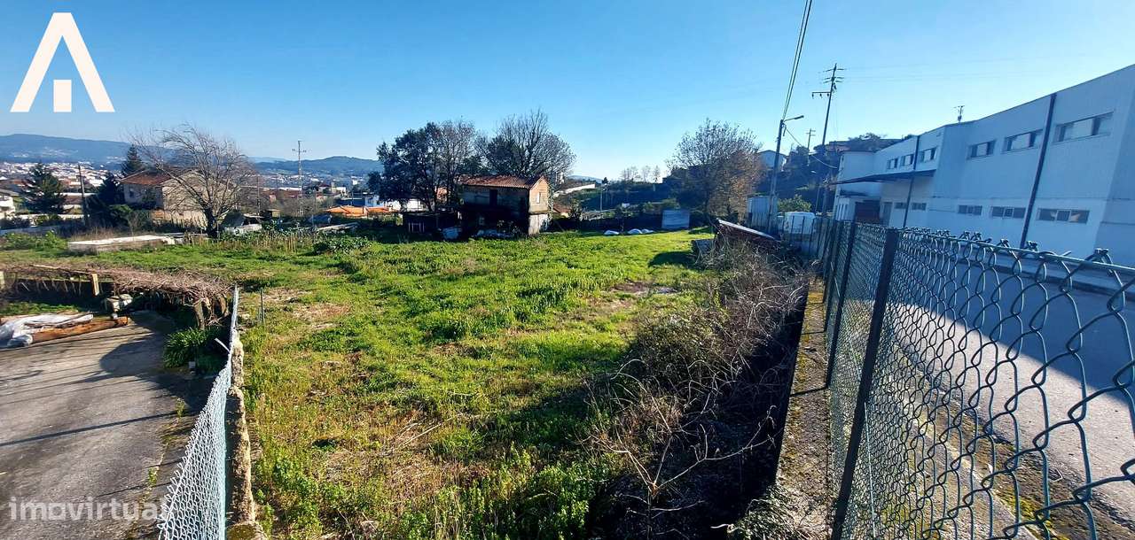 Terreno em V.F.S. Pedro (3.200 m2) - Grande imagem: 5/10