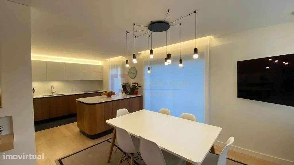 Moradia de Luxo com Piscina Aquecida Praia da Madalena-14