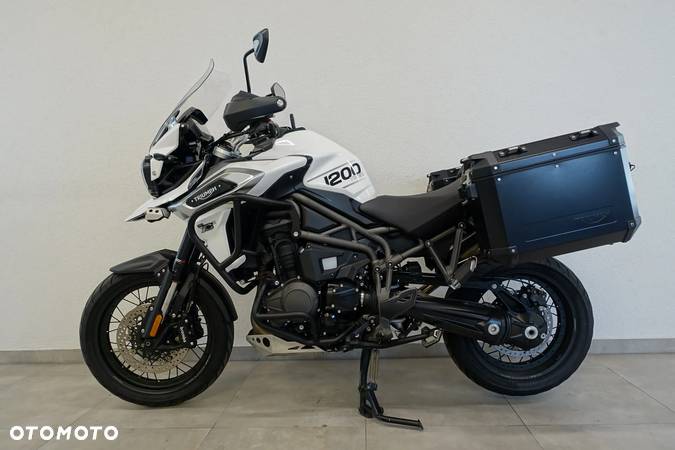 Triumph Tiger - 3