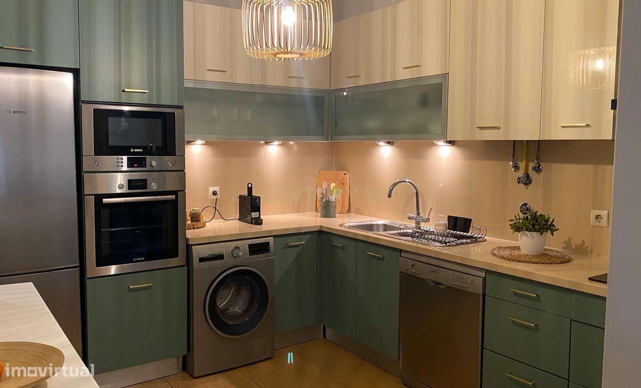 T3 Duplex com Garagem e Piscina | Condomínio Privado em Tomar-8