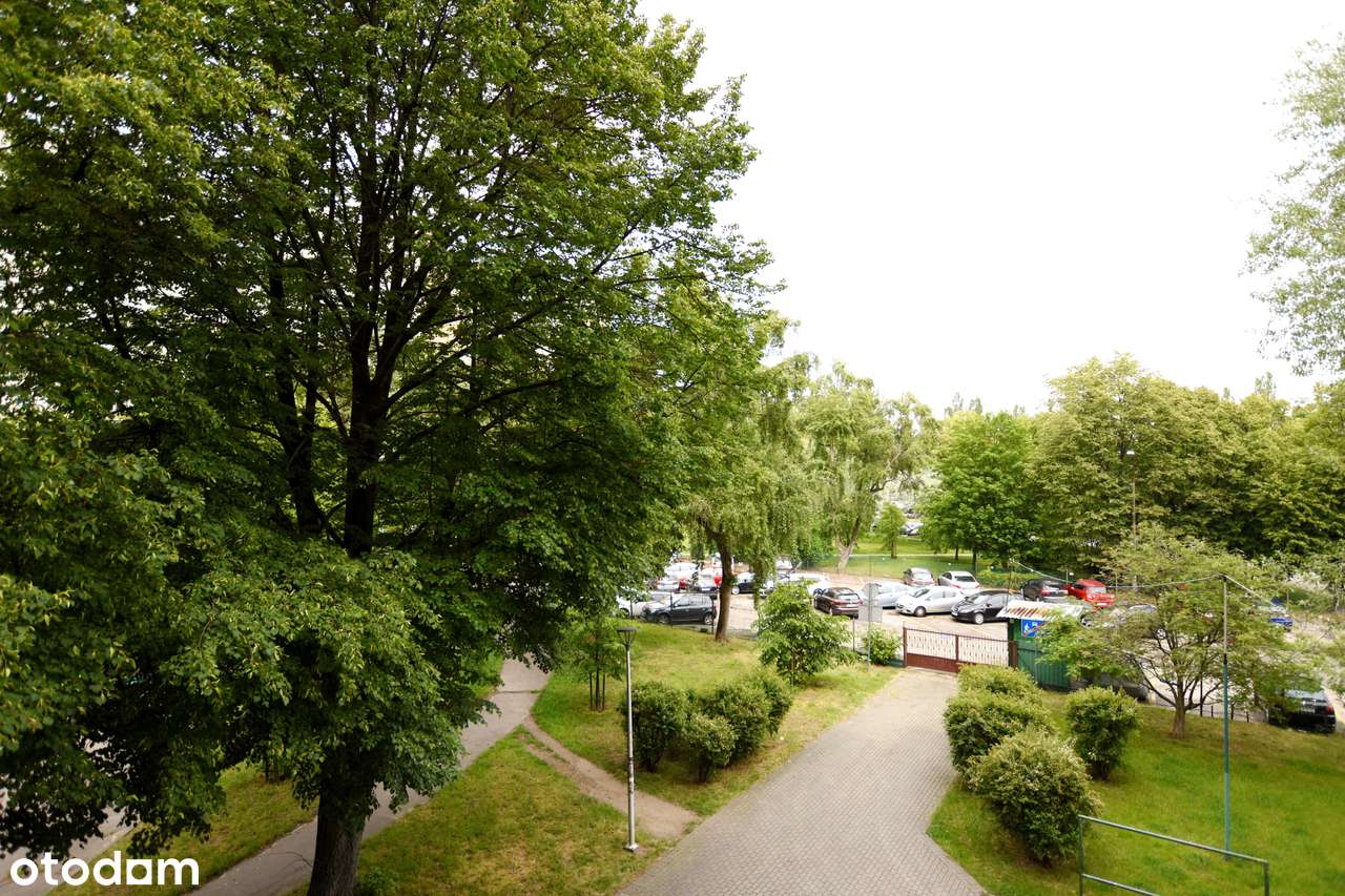 3 pokoje, Broniewskiego 91-10