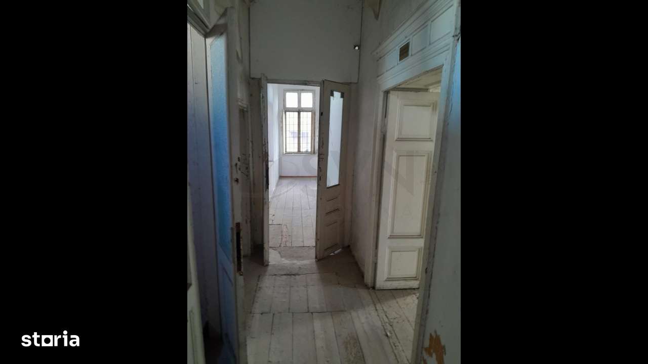 Vila interbelica de vanzare Unirii - Imagine principală: 4/10