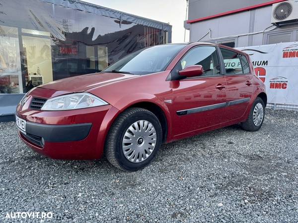 Renault Megane II Sedan 1.5 dCi Influence - 16