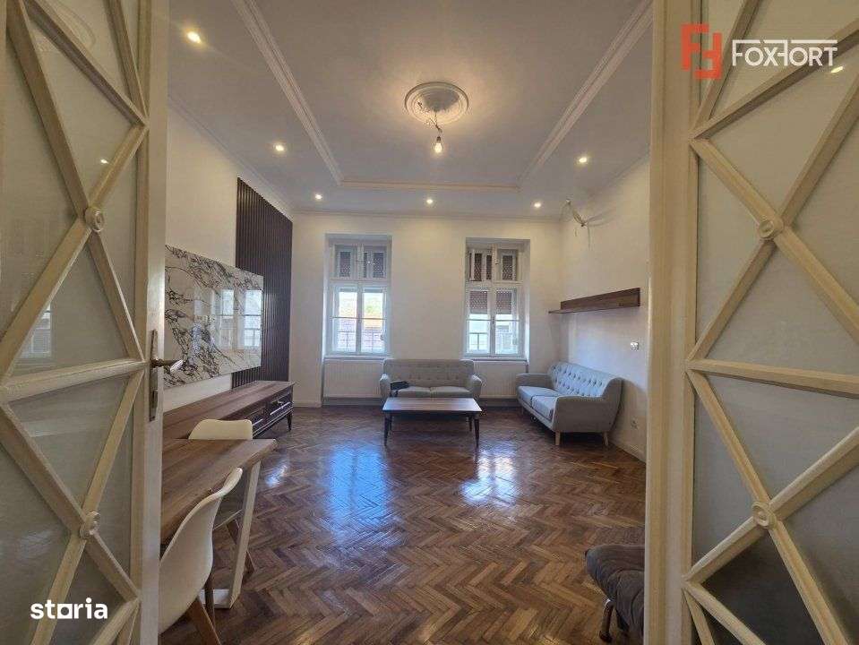 Apartament cu 2 camere, Central in cladire istorica - Arad - Imagine principală: 1/8