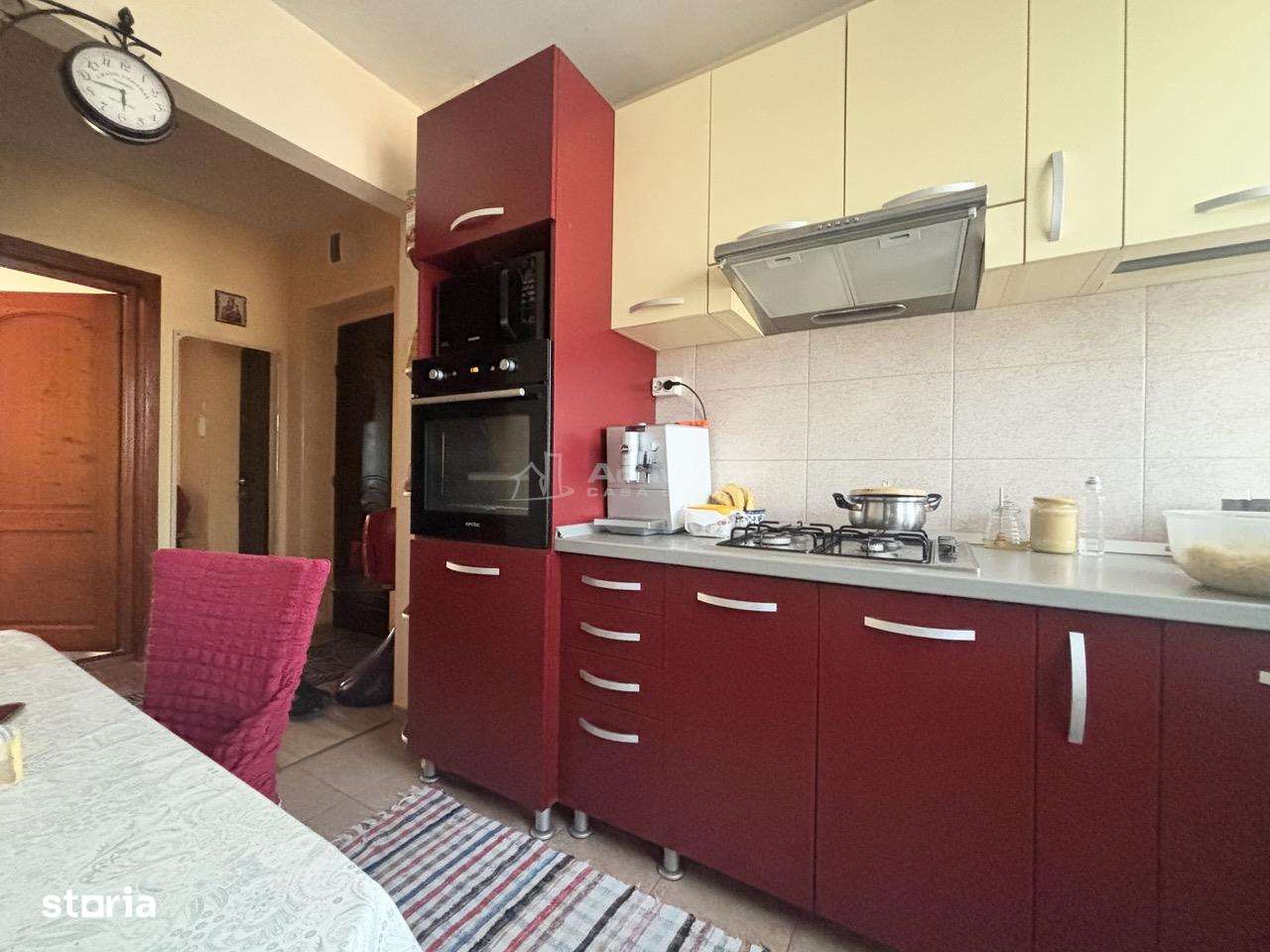 Apartament 4 camere Bulevardul Dacia  - suprafata utila 70 mp - etaj 4-9