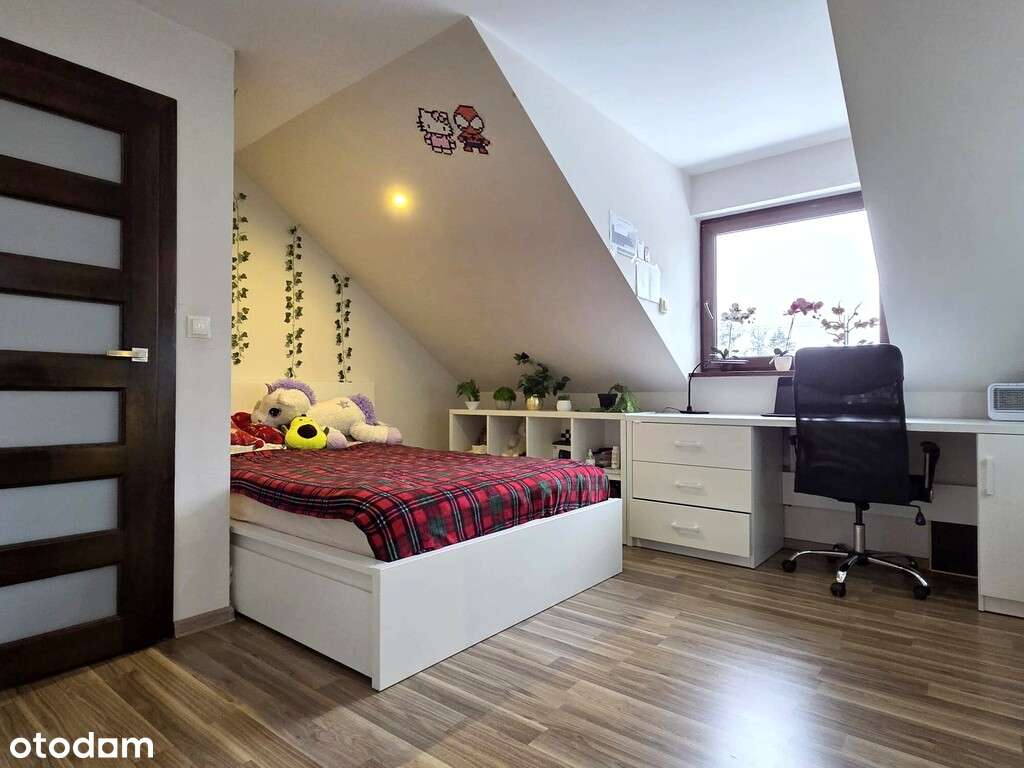 Przestronny dom we Włodzimierzowie, k. Sulejowa-6