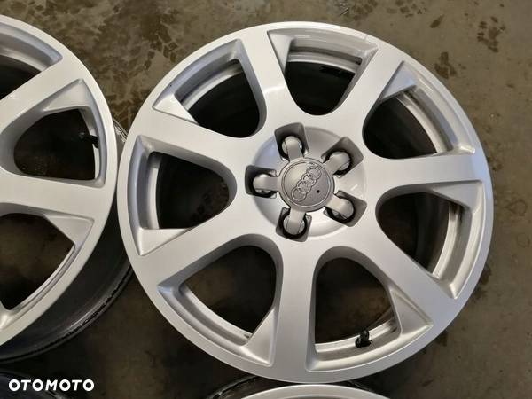 Alufelgi 17" AUDI Q5 Q3 S3 A7 A4 - 4