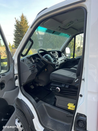 Iveco Daily 70C17 35C15 - 25