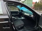 BMW Seria 3 318d Touring - 6