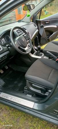 Suzuki SX4 S-Cross - 8