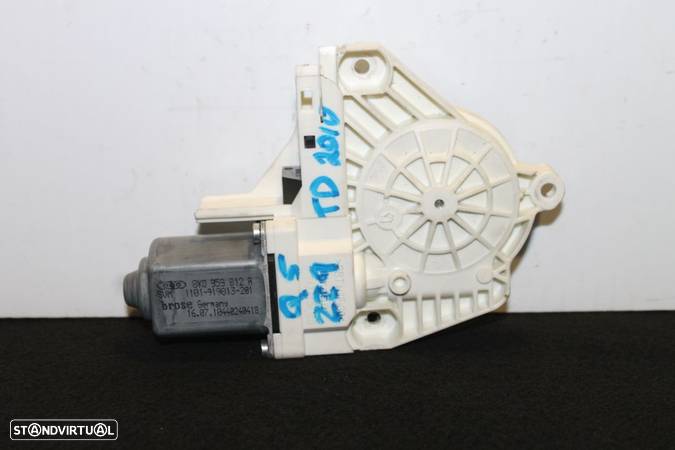 Motor Elevador Vidro Audi Q5 de 2010 - 2