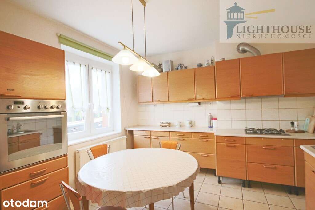 Duży Dom wolnostojący z potencjałem w Godziszewie-6