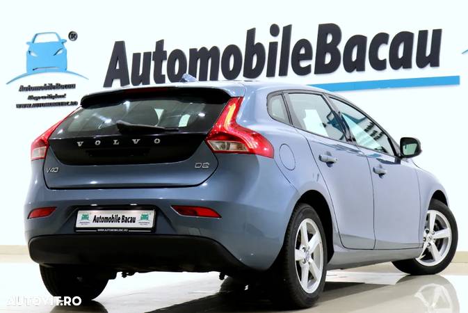 Volvo V40 - 6