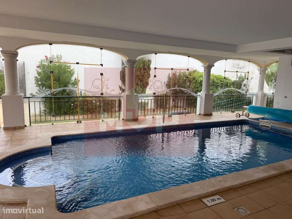 T3 na Guia com piscina comum e estacionamento-40