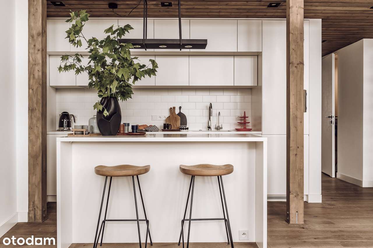 Jasne mieszkanie z paryskim widokiem w nadbudowie w kamienicy-3