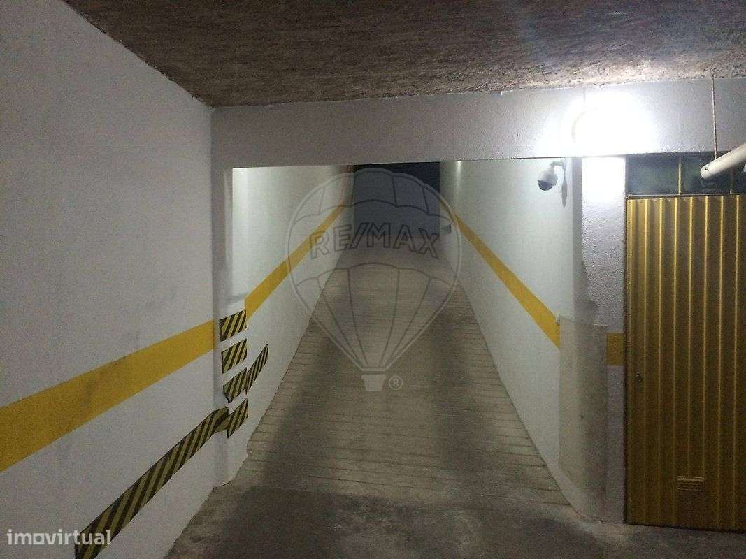 Garagem  para venda - Grande imagem: 2/8