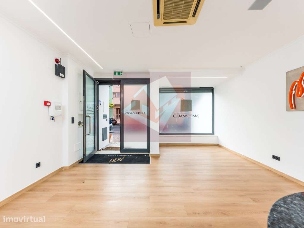 Loja comercial para venda na Ramada - Grande imagem: 5/31