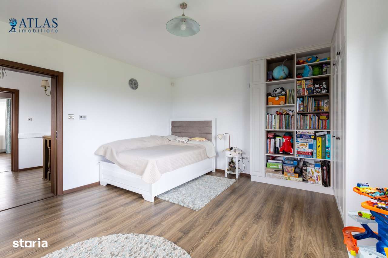 Casa Cristian, 2015, 5 camere, P+E+M, 805 mp teren / Comision 0-15