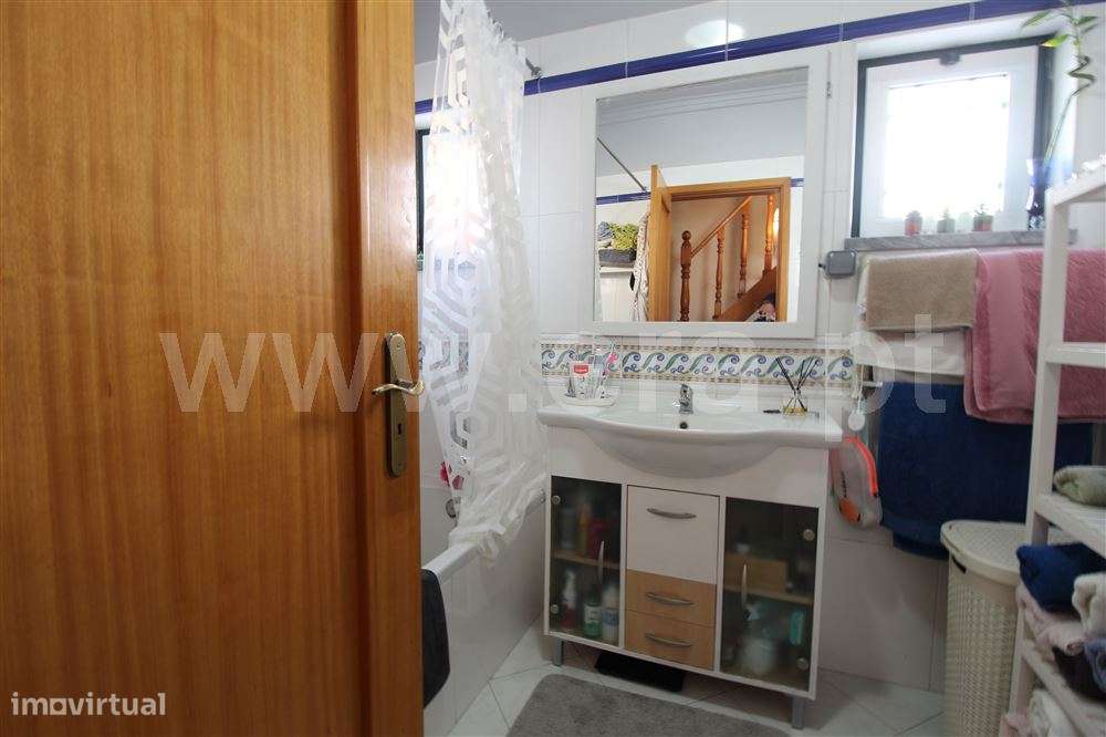 Moradia Geminada 4 quartos, Venda-22