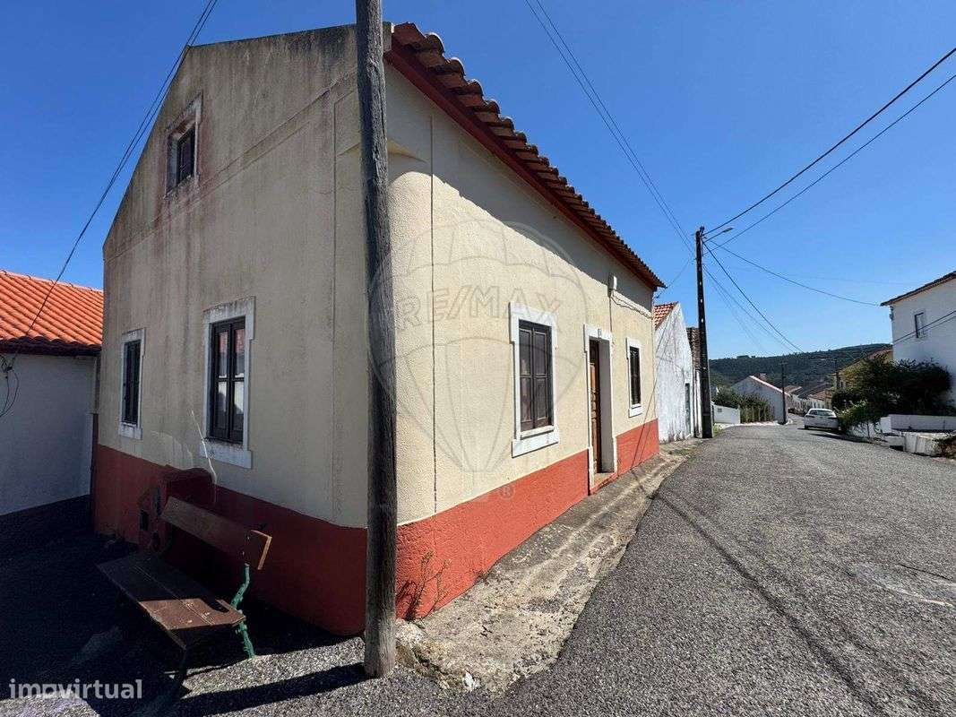 Moradia T2 para venda-29