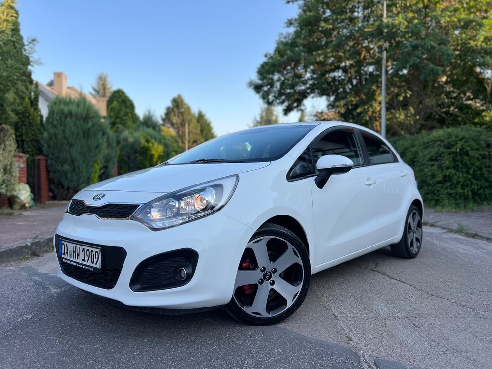 Kia Rio III (2011-) 1.4 ISG Dream-Team Edition 2012