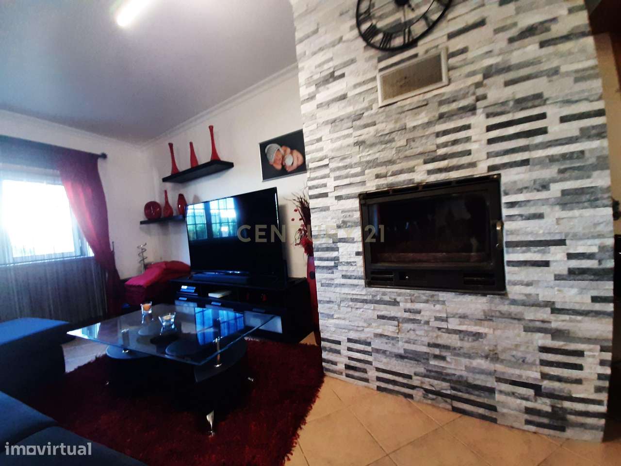 Moradia  T3 na  Lourinhã com Piscina  Garagem e Churrasqueira-47