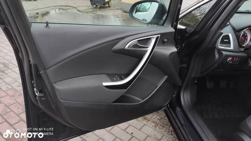 Opel Astra 1.6 CDTI DPF ecoFLEX Start/Stop ENERGY - 9