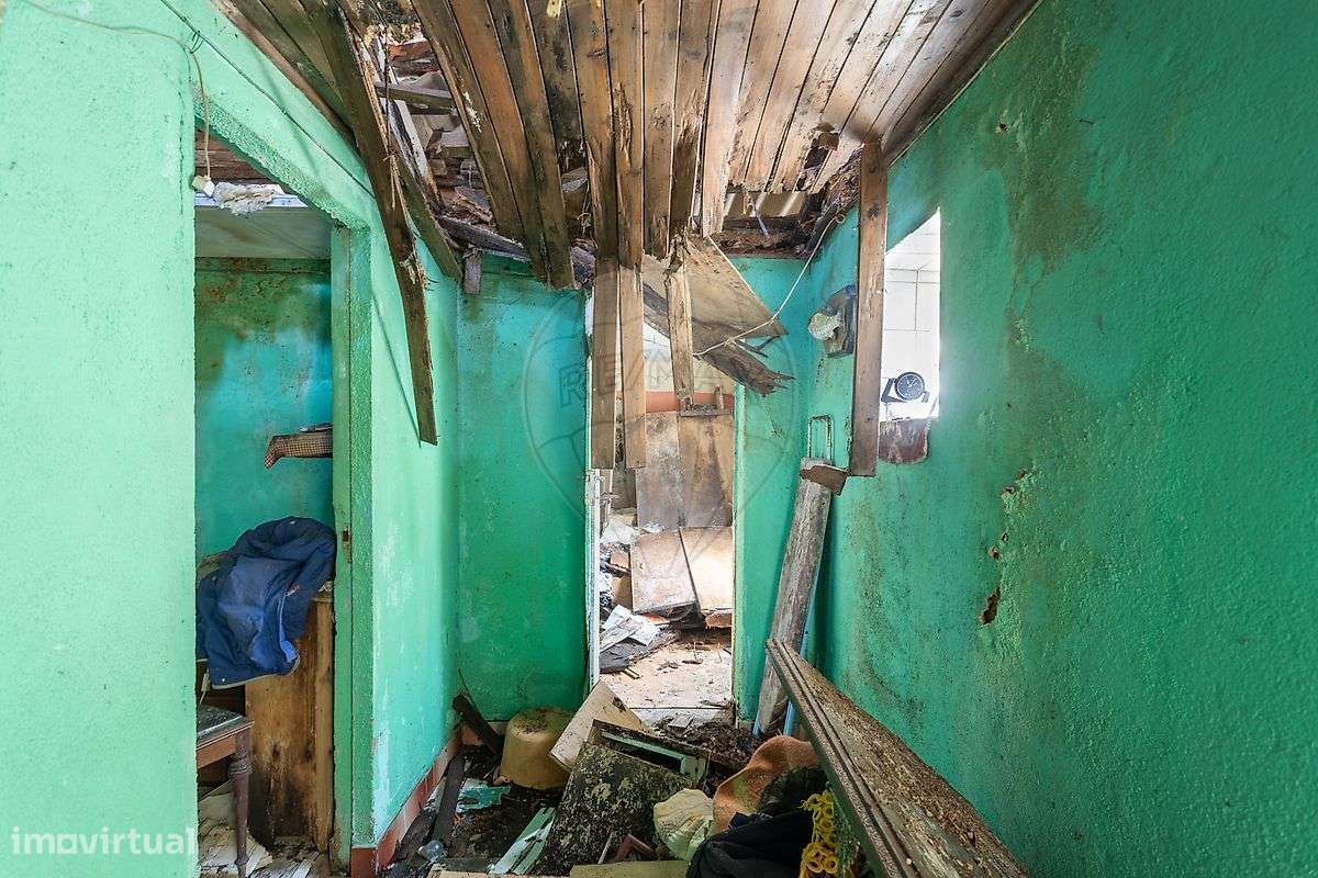 Moradia T4 para venda-25