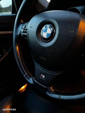 BMW Seria 5 525d xDrive Touring Aut. Luxury Line - 15