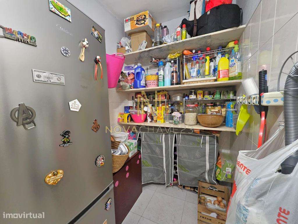 Apartamento T2 na Quinta da Barroca – Agualva-Cacém-11