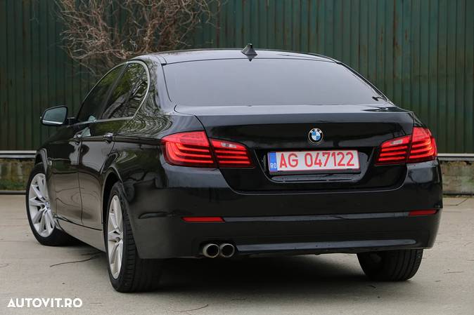 BMW Seria 5 520d AT - 4