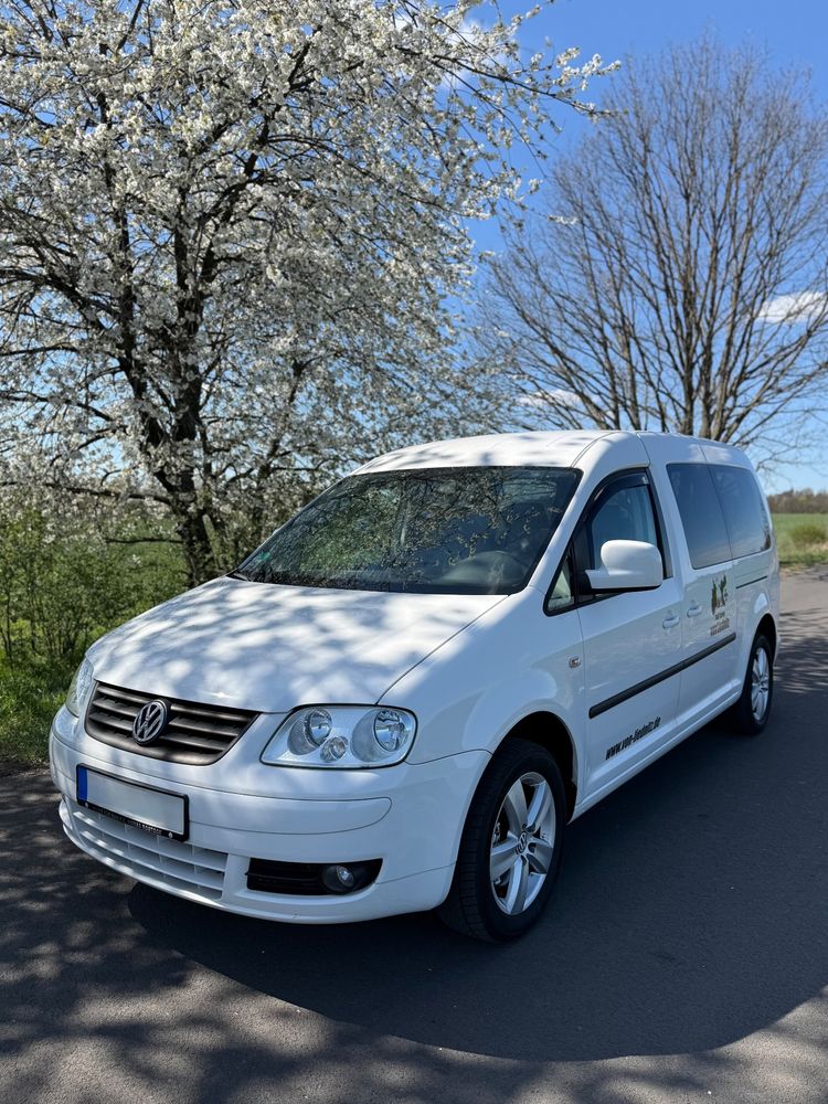 Volkswagen Caddy III 2.0 Maxi Life Team (7-Si.) 2010
