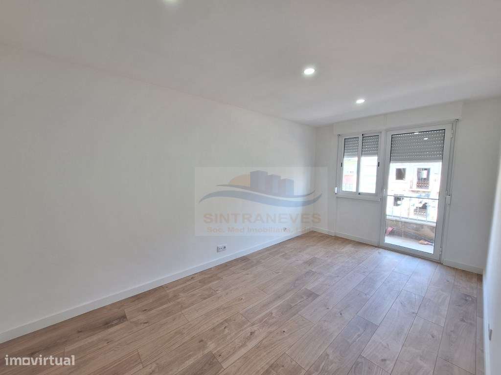 T3 Falagueira Metro, em remodelação total, 2 varandas-11