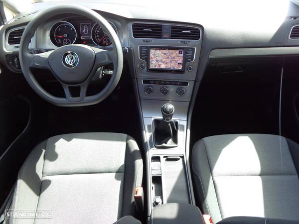 VW Golf 1.6 TDi BlueMotion Confortline - 5