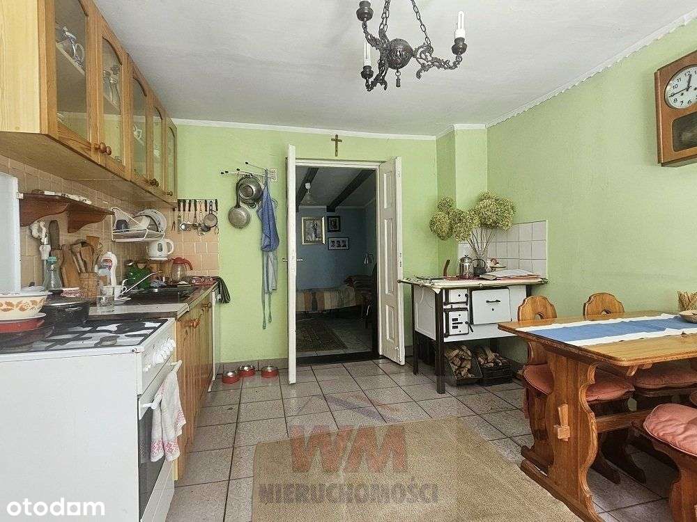 Nieruchomość z prywatnym lasem-2