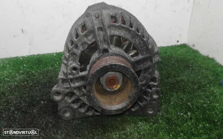 Alternador Audi A3 (8L1) - 1